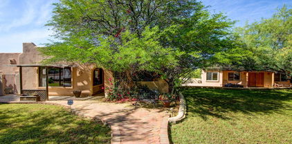 2732 W Carver Road, Laveen