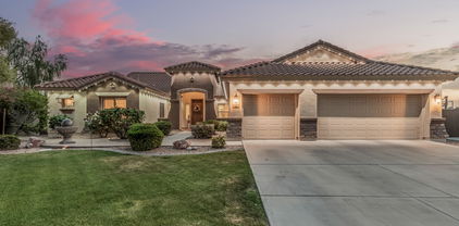 11511 E Chestnut Court, Chandler