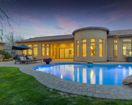 20237 E Sunset Court, Queen Creek