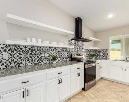 18673 N 46th Avenue, Glendale