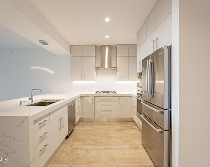 7180 E Kierland Boulevard Unit 301, Scottsdale