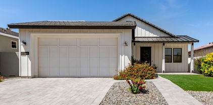 17166 W Thousand Oaks Street, Surprise
