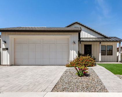 17166 W Thousand Oaks Street, Surprise