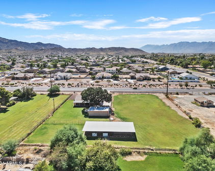 4616 W Dobbins Road, Laveen