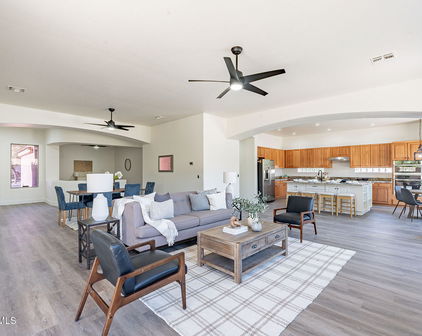 4356 E Carriage Way, Gilbert