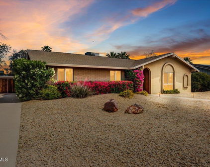 2846 E Lupine Avenue, Phoenix