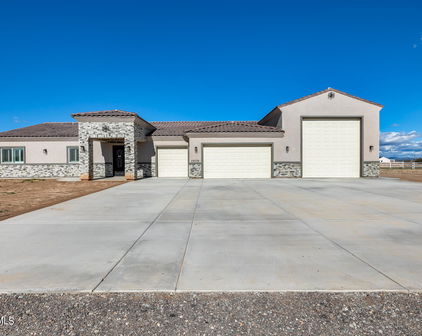 24036 W Cavedale Drive, Wittmann