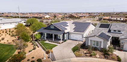 11401 N Luckenbach Street, Surprise