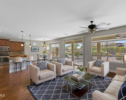 17531 W Silver Fox Way, Goodyear