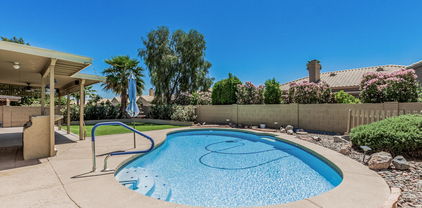 8911 E Sutton Drive, Scottsdale