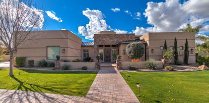 2239 E Bella Vista Court, Gilbert
