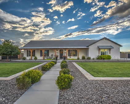 36760 N Wyatt Drive, San Tan Valley