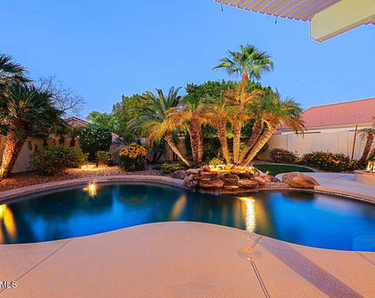 14742 W Catalina Drive, Goodyear