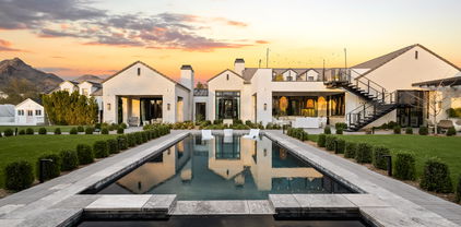 3827 E Marlette Avenue, Paradise Valley