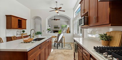 3671 S Greythorne Way, Chandler
