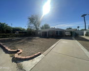 801 W Earll Drive, Phoenix image