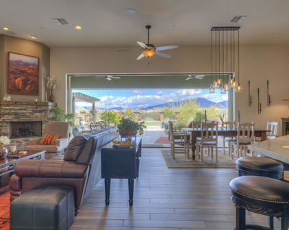 8690 E Stagecoach Pass Road, Carefree
