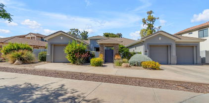 896 W Palo Brea Drive, Litchfield Park