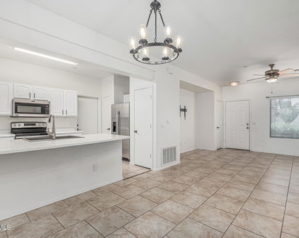 805 S Sycamore Street Unit 109, Mesa