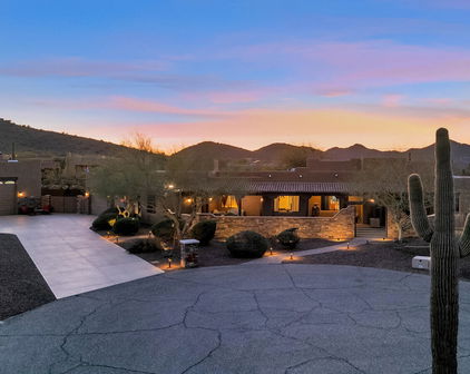 112 W Sagebrush Drive, Phoenix