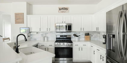 12209 W Washington Street, Avondale