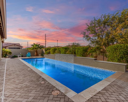 16746 W La Reata Avenue, Goodyear