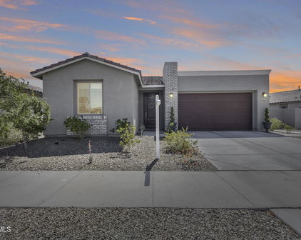 17865 W Thistle Landing Drive, Goodyear
