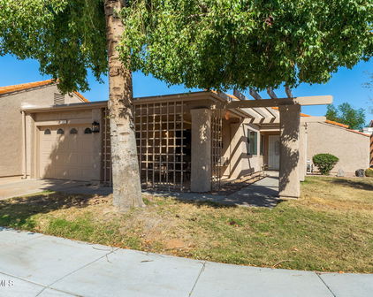 315 Leisure World --, Mesa