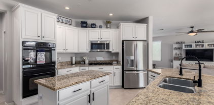 6453 W Montebello Court, Florence