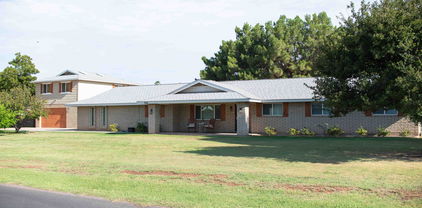 9134 W Missouri Avenue, Glendale