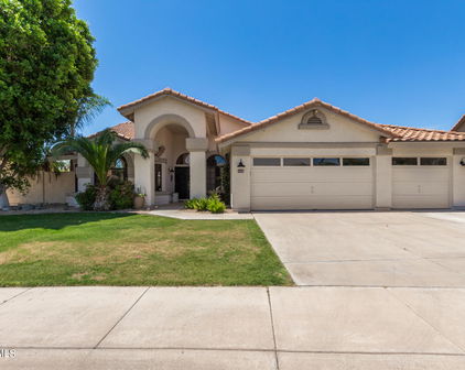 1635 W Honeysuckle Lane, Chandler