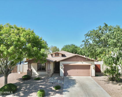 1516 E Azalea Drive, Gilbert