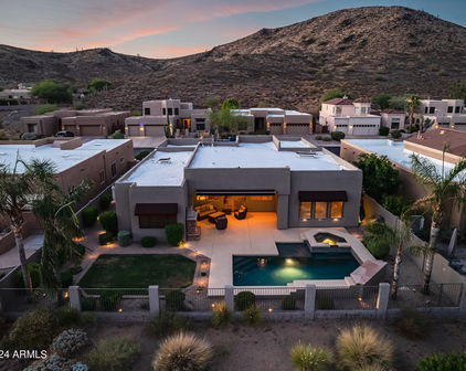 6371 W Hill Lane, Glendale