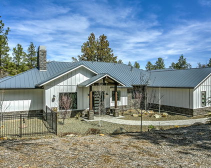 3186 W Pine Lakes Drive, Prescott