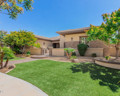 2031 E Crescent Way, Gilbert