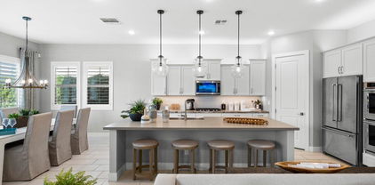 21117 W Hillcrest Boulevard, Buckeye