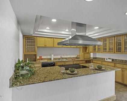 124 E Fremont Drive, Tempe
