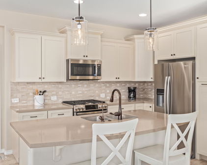 779 E Cobble Stone Drive, San Tan Valley