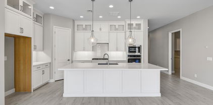 21408 W Hillcrest Boulevard, Buckeye