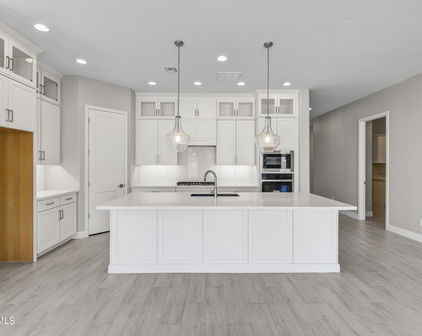 21408 W Hillcrest Boulevard, Buckeye
