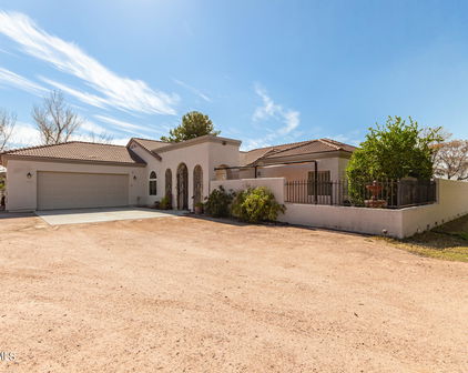 18335 W Orangewood Avenue, Waddell