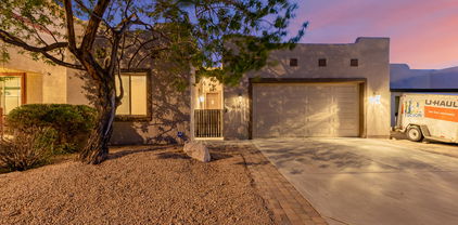 3953 W Salter Drive, Glendale