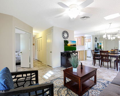 14300 W Bell Road Unit 445, Surprise