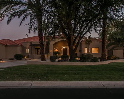 7131 E Caballo Circle, Paradise Valley