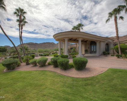 7616 N Foothill Drive S, Paradise Valley
