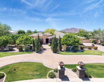 4677 E Collinwood Drive, Gilbert