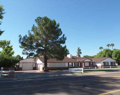 947 E Carver Road, Tempe