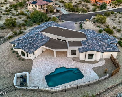 10702 S Sunset Drive, Goodyear