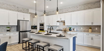 18517 W Thunderhill Place, Goodyear