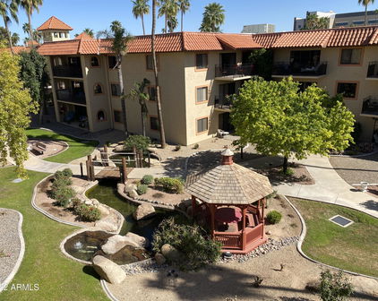 10330 W Thunderbird Boulevard Unit B304, Sun City